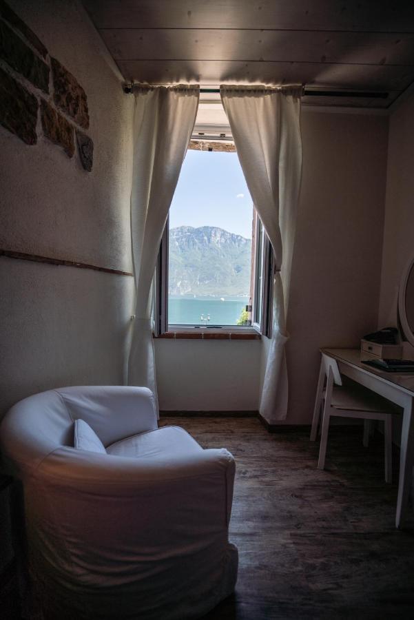 Garni Gianmartin Hotel Limone sul Garda Exterior photo